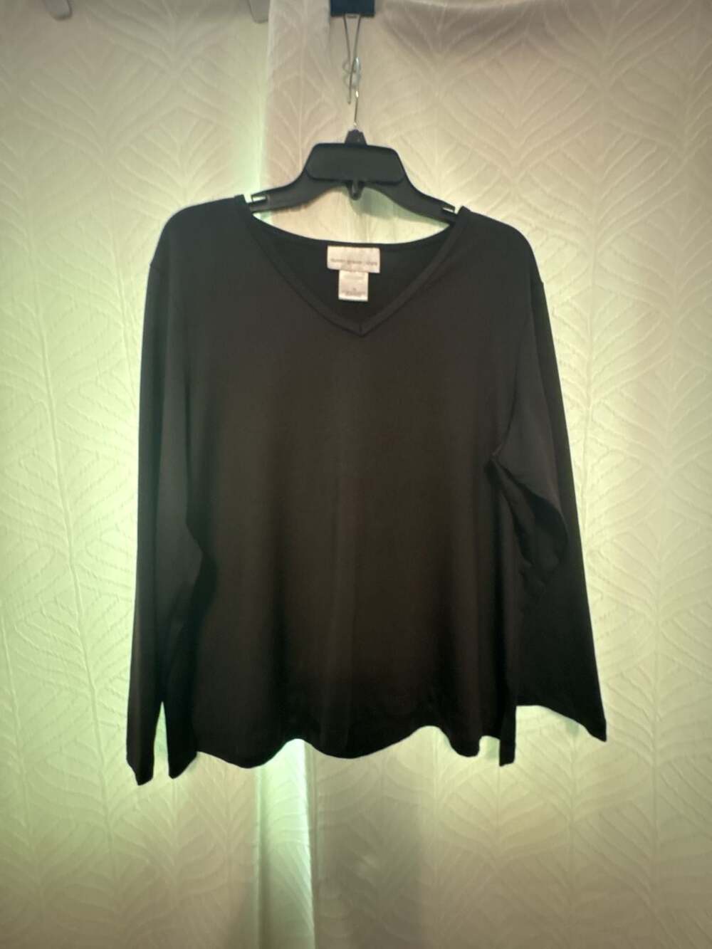 Susan Graver Style Black V-Neck Long Sleeve Micropoly Blouse XL